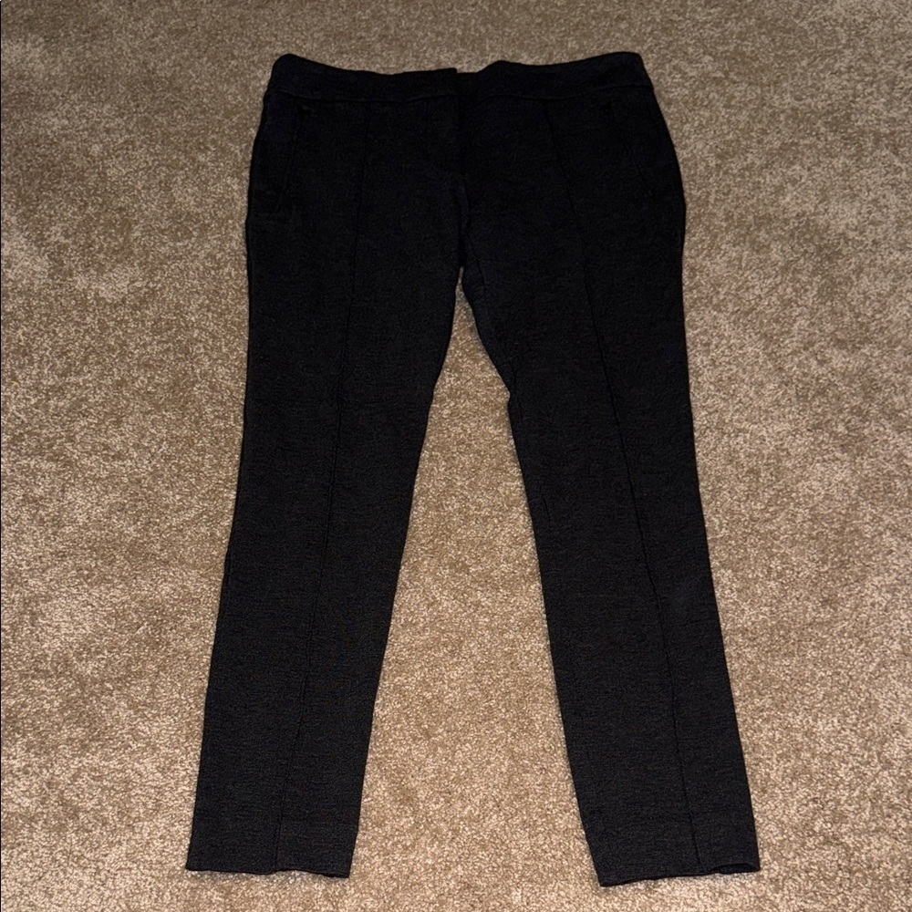 LOFT Petites Charcoal Ponte Front Seam Pants - size 8P. B9